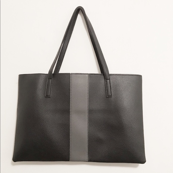 Vince Camuto Handbags - Vince Camuto Luck Tote Bag